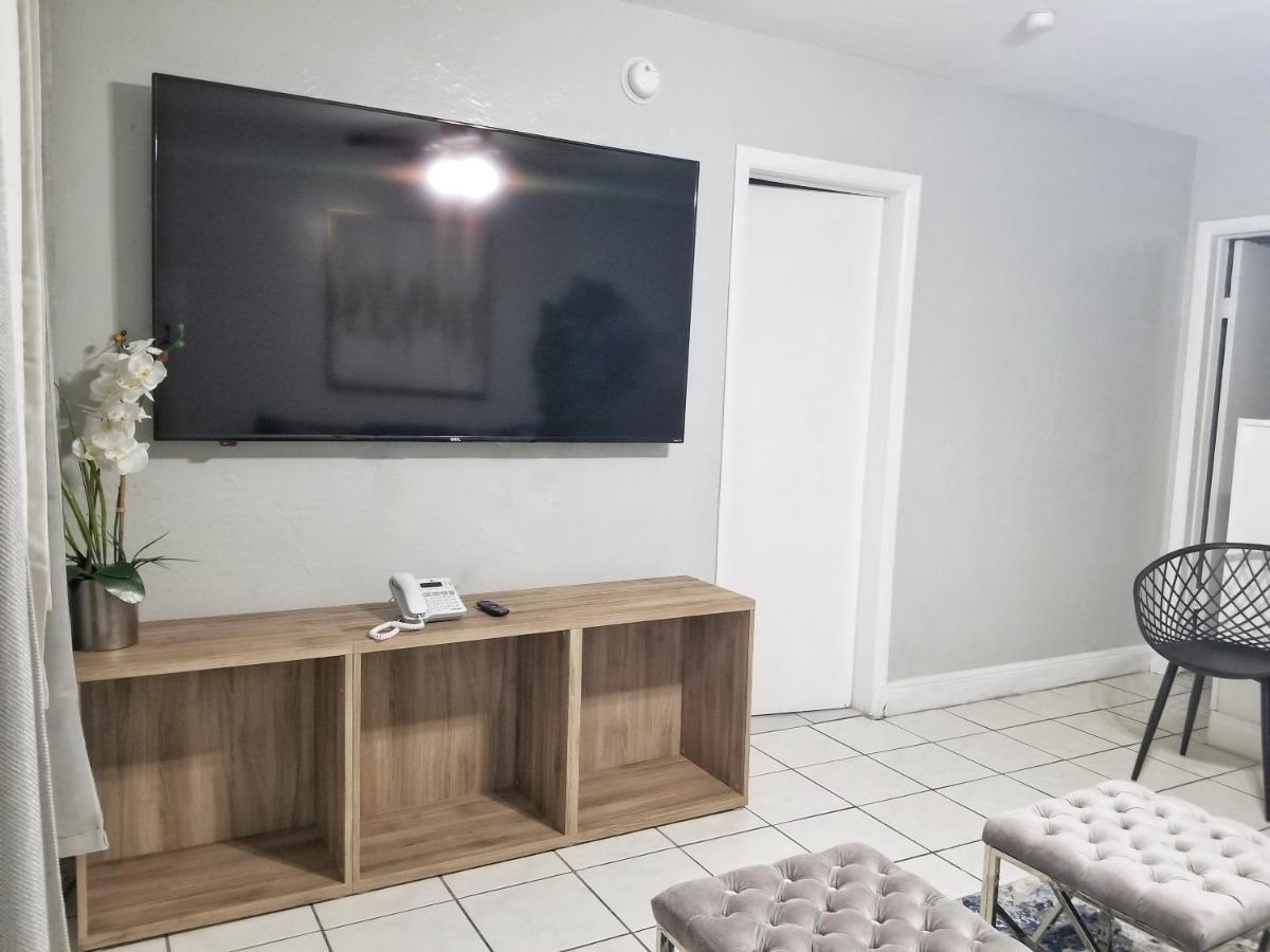 Ultra Glam Apartment 5 Miles From Hard Rock Casino Голлівуд Екстер'єр фото
